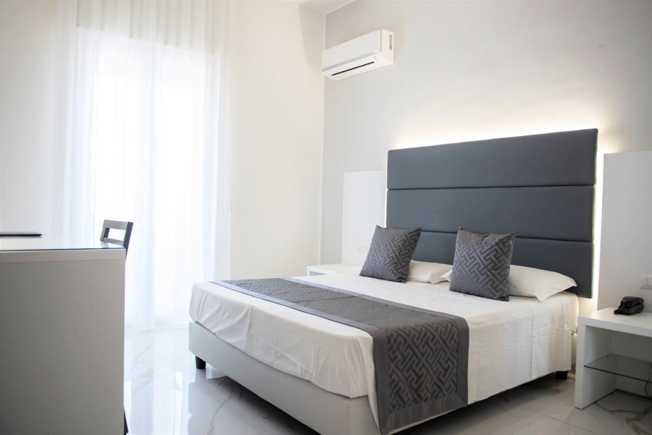 Hotel Blu Порто-Чезарео Экстерьер фото