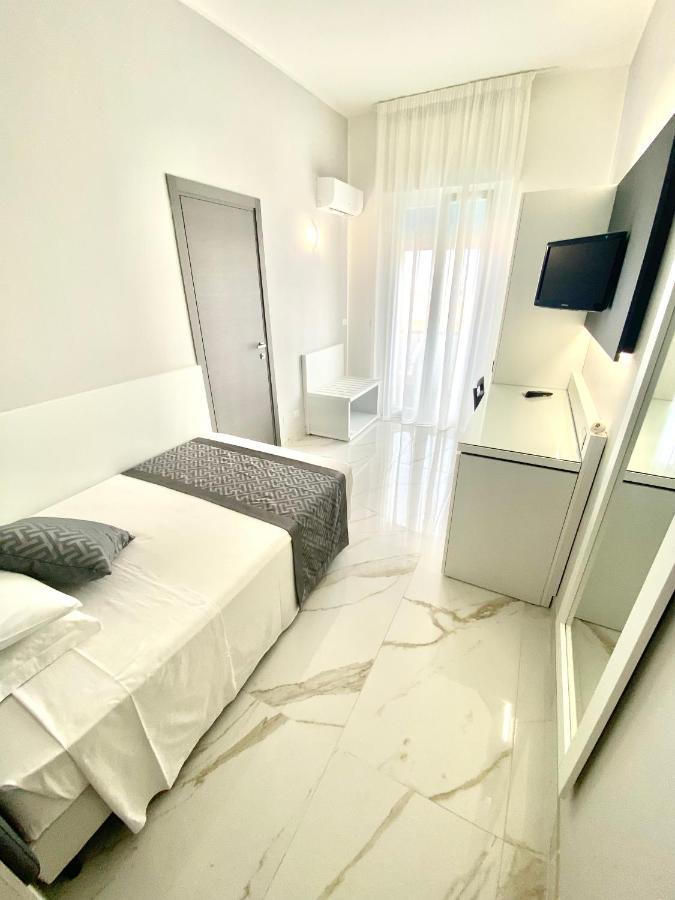 Hotel Blu Порто-Чезарео Экстерьер фото