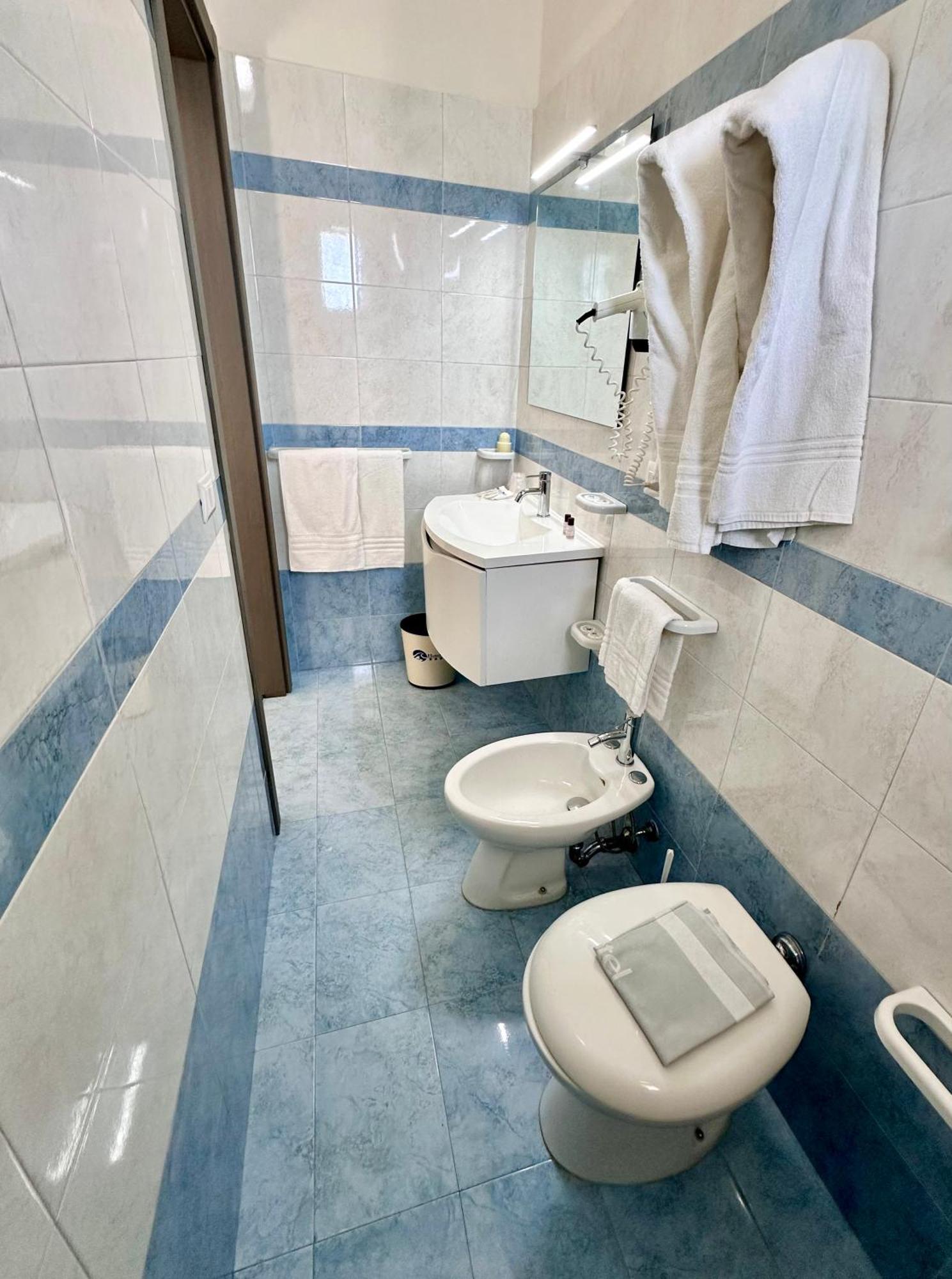 Hotel Blu Порто-Чезарео Экстерьер фото
